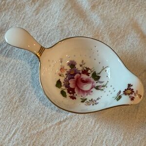 Royal Crown Derby Floral Tea Strainer with Gold Accents